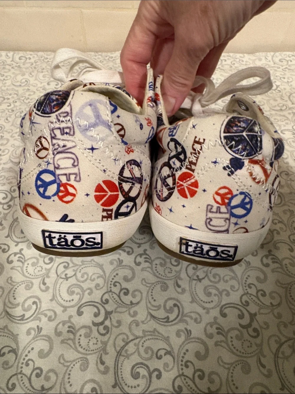 Taos Sneakers - Peace - Picture 7 of 11